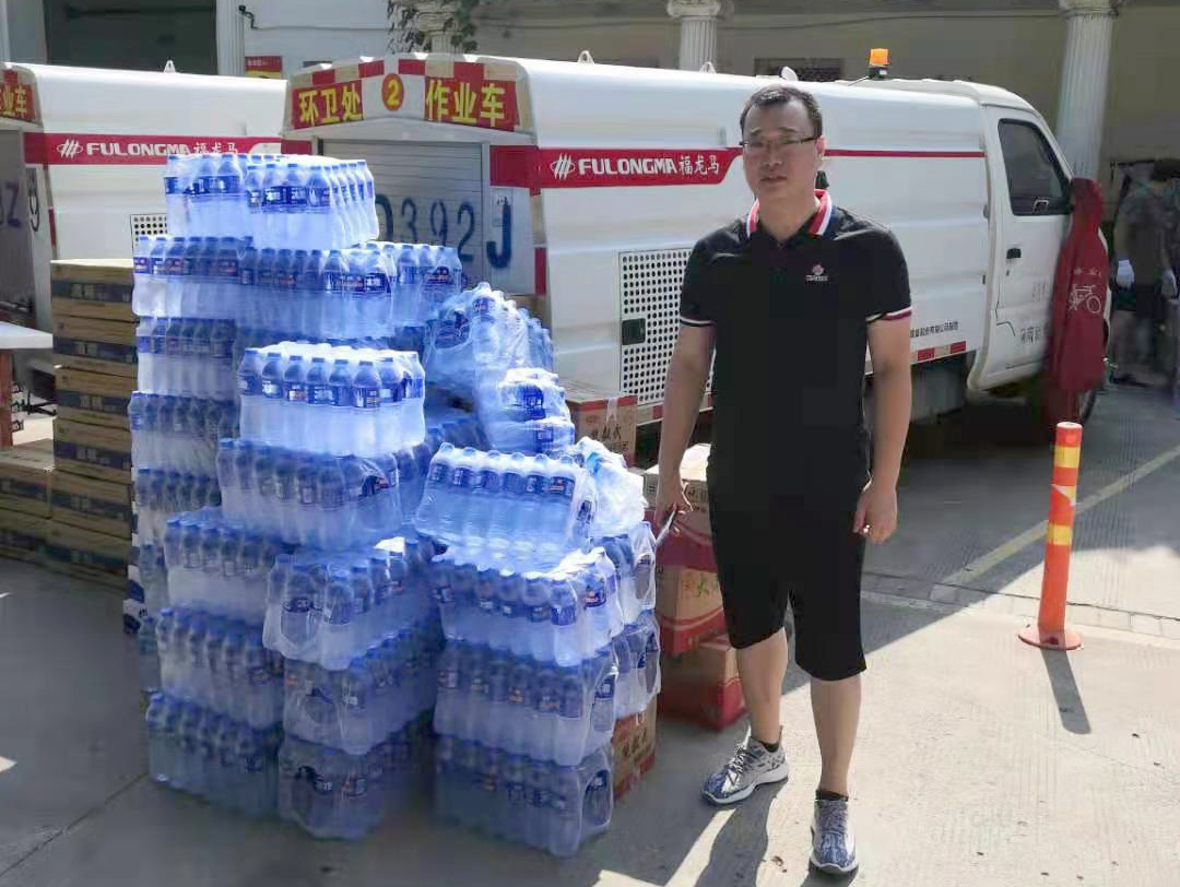 河南抗洪救灾中的“必威官方首页官网”力量(图5)